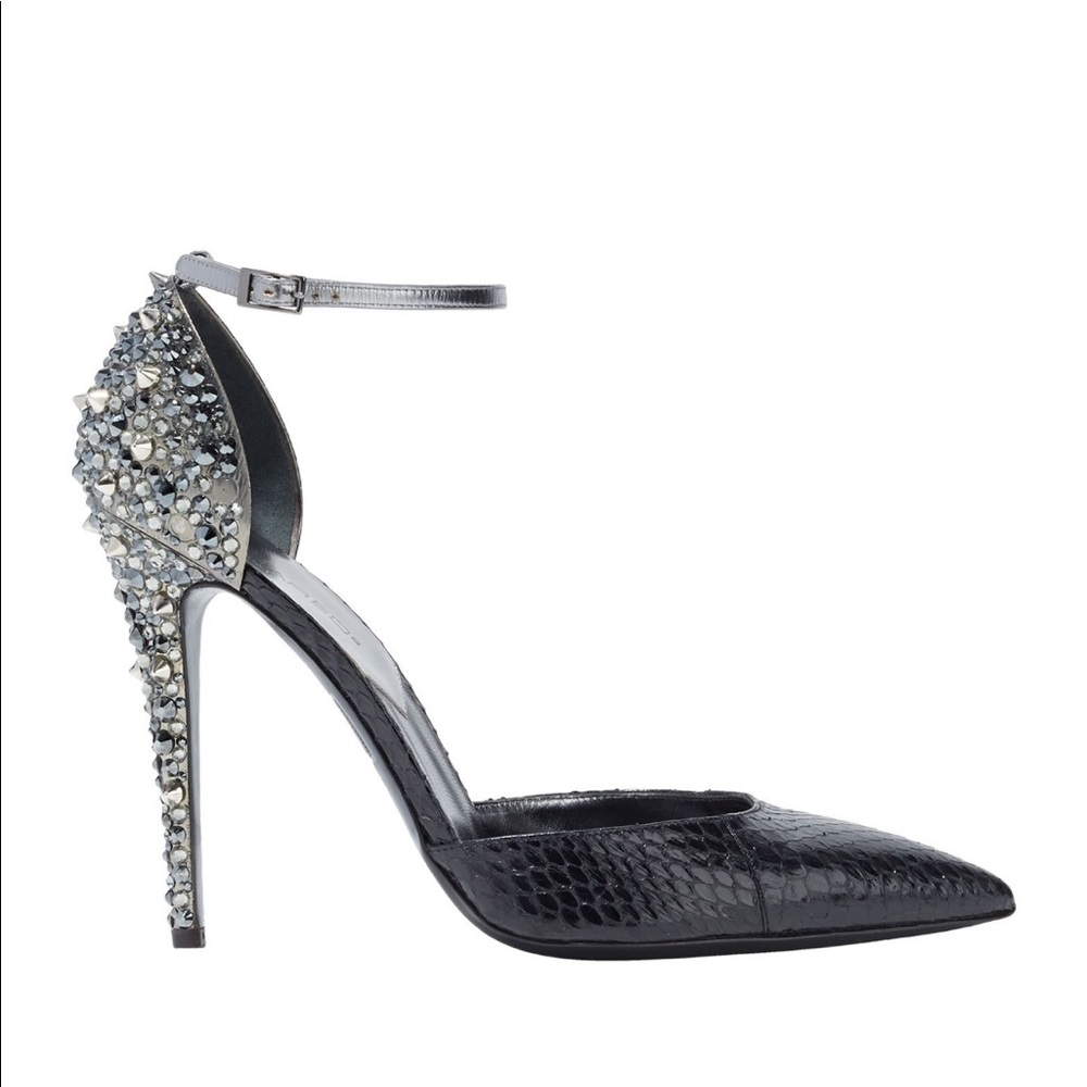 Designer Pump